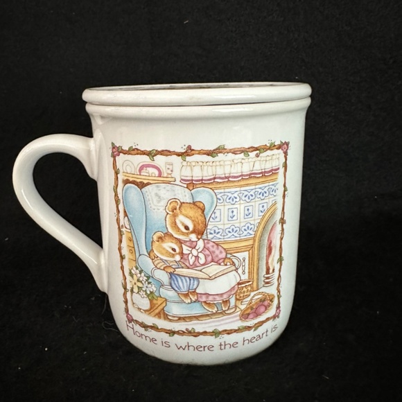 Hallmark, vintage ceramic mug with lid - Picture 2 of 6